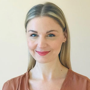 Headshot of therapist Carmella Birori