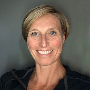 Headshot of therapist Stacey Van Wart