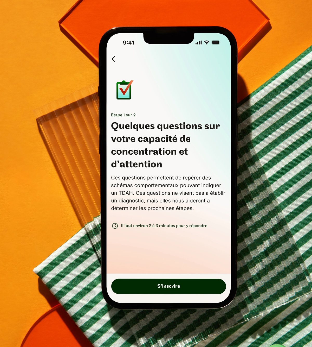 Un téléphone intelligent affichant la première étape de l'auto-évaluation du TDAH de Maple
