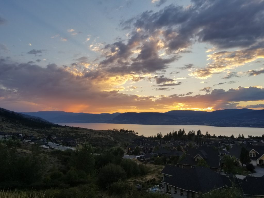 Kelowna-doctors Kelowna-doctors